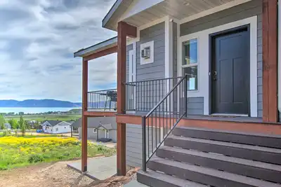 Image de Lake-View Escape w/ Private Beach Resort Access!