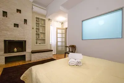 Image de Family home w. yard in Beating Heart of Old Town