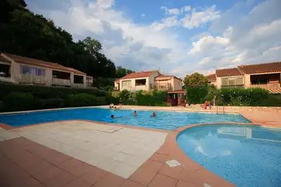 Image de Maison au calme, proche mer, toutes commodités, et centrale (Cannes-Nice-Monaco)