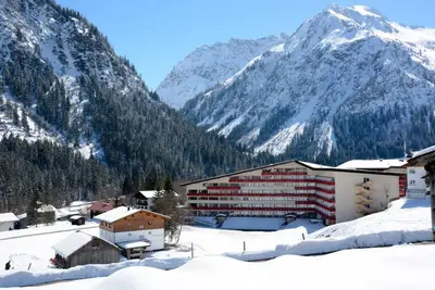 Image de Aparthotel, Apartment 444, Mittelberg, Kleinwalsertal