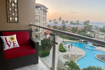 Image de Outstanding Oasis 4th Floor Condo At Eagle Beach