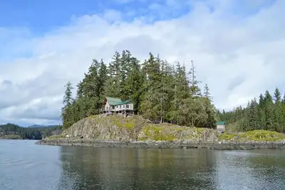 Image de Exclusive Off Grid House on Stunning Private Island