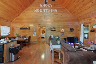 Image de Dollywood~Easy Road~FirePit~Arcade~Playground