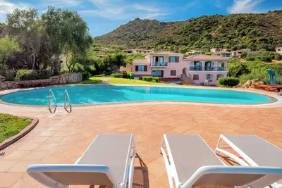 Image de Appartement de vacances \"Lu Impostu\" avec vue sur la mer, terrasse privée, piscine et climatisation