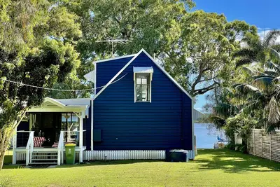 Image de Serenity by the Sea: Island Waterfront Oasis