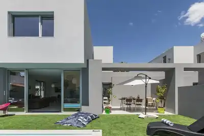 Image de Beautiful Lisbon Coast Villa | 3 Bedrooms | Villa Sena Lion | Private Swimming Pool & Close to Beach | Aroeira