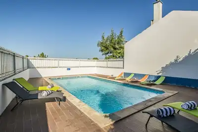Image de Belle Villa Sesimbra | Villa Cassiopée | Jardin privé | Piscine partagée | Près de la plage