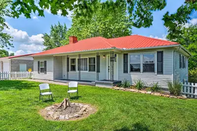 Image de Cottage w/ Deck & Bbq: 2 Mi to Dale Hollow Lake!