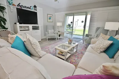 Image de ✨Ocean View - Chateau by the Sea 13c✨