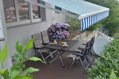 Image de Appartement de vacances Pula pour 1 - 4 personnes avec 2 chambres à coucher - Maison jumelée