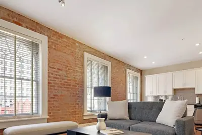 Image de Roami at Factors Row | Near Superdome | 2 Bedroom