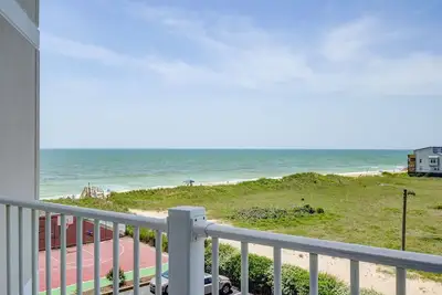 Image de 1 Bedroom Oceanfront Condo