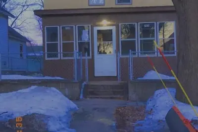 Image de Come To This Cozy Little Getaway, Home Away From Home