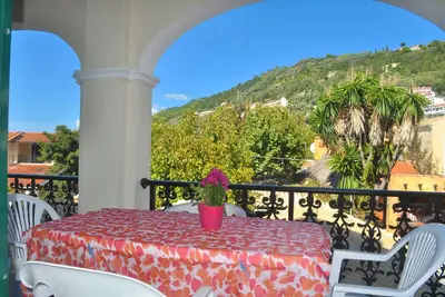 Image de Yannis - Appartements de vacances sur la plage d'Agios Gordios à Corfou