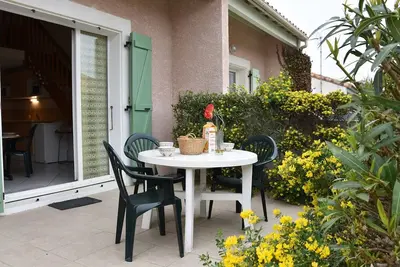 Image de Maison T3 avec Mezzanine, Terrasse et Garage, Ă 1000m de la Plage - 6 couchages