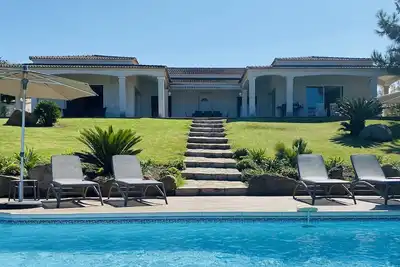 Image de Villa Porticcio Piscine Vue Mer Exceptionnelle - Plage 5 mn -Jardin Paysage