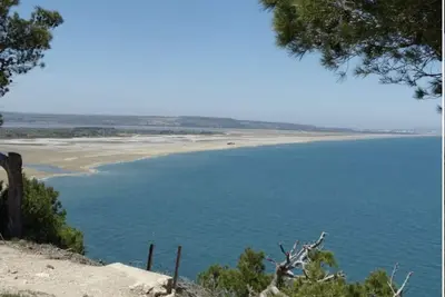 Image de Pavillon au la Franqui Ă deux pas de la mer.