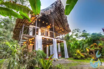 Image de Charming Casa Selah with FiberOp near the Beach!