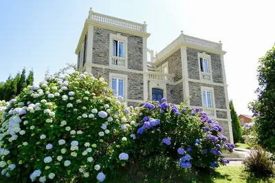 Image de Maison de style colonial de l'Indiana Villa Auristela