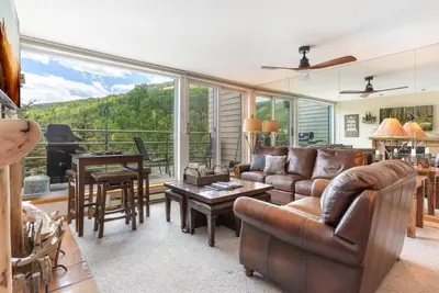 Image de Stay for Labor Day! You Can't Beat This Fantastic Location, Amenities, & Views, A True Vail Favorite