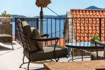 Image de Rustic Style Holiday Home With Sea View