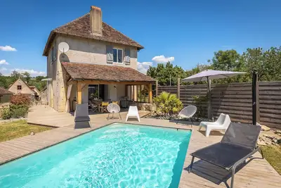 Image de Maison de vacances avec piscine privée et grande terrasse couverte