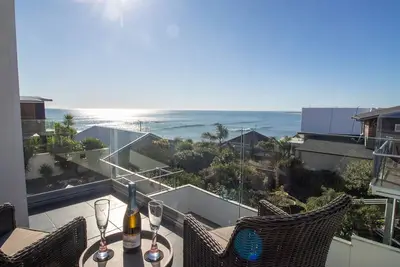 Image de Hobson Hot Spot - enjoy stunning sea views