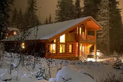 Image de Barlow Pines Lodge - spacious cabin next to Ski Bowl with a Mt. Hood view