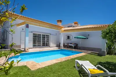 Image de Villa \"Casa Village\" avec vue sur les montagnes, Wi-Fi, jardin, balcon, terrasse et piscine