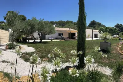 Image de Villa 2 logements coeur du Var 30 minutes des plages