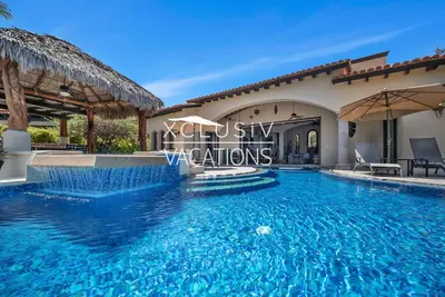 Image de Gorgeous Beach-views with Infinity Pool | Welcome Package-Concierge, Private Chef, Airport ride