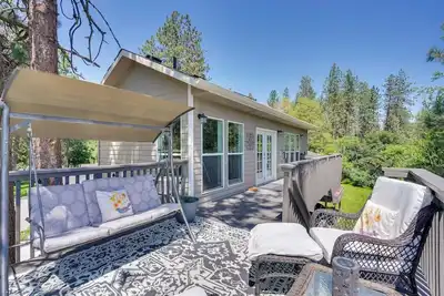 Image de Nine Mile Falls Hideaway: Scenic Retreat on River