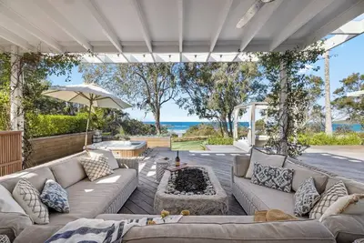 Image de Barellen Beach House - Luxury Beachfront Oceanview