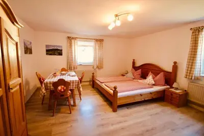 Image de Family apartment with one bedroom and one bed-sitting room