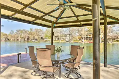 Image de Spacious Lake Placid Retreat w/ Gorgeous Views!
