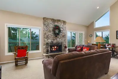 Image de A High Country Getaway with new decks! ! 20-Ncd0351