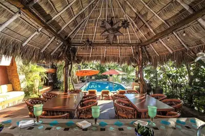 Image de Luxury Mansion On The Beach