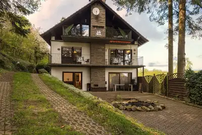Image de Eifelnatur (Haus 1) by Interhome