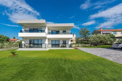 Image de Blue Sea A3 with Balcony
