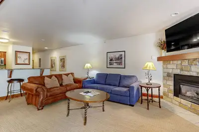 Image de Lionshead Chalet in Ski-In/Ski-Out Building w/WiFi/Shared Hot Tubs/Pool/Laundry