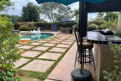 Mediterranean Villa:  ocean breezes, walk to beach, serene location.
