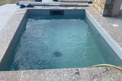 Image de T2 neuf calme grande  terrasse vue panoramique mer montagne animaux acceptés