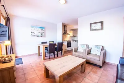 Image de Appartement pour 2 à 4 personnes avec ski in & out unique au centre de Saint François Longchamp.