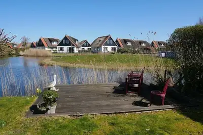 Image de Villa 41 Prachtig aan een Vijver