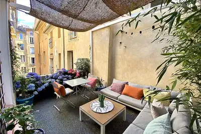 Image de Dar Saad a hanging garden in the historic center of Aix