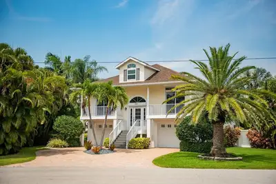 Image de Private Tropical Oasis - Tarpon Point - Pool/Spa, Perfect Island Getaway!