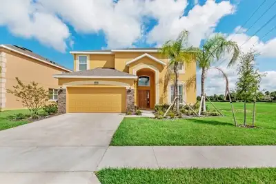 Image de Providence Retreat New 6 Bed Pool Entire home