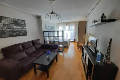 Modern Studio 500m beach with Garage
