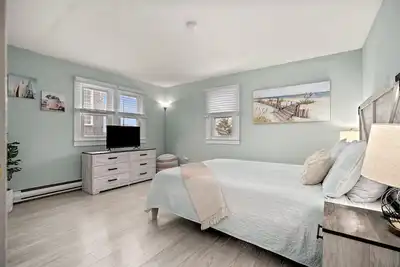 Image de Pet Friendly- Sweeping Views of Dunes -Walk to Beach