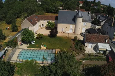 Image de Suite Chardonneret - Sitelle 4 Adultes & 2 Enf maxi